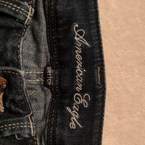 A&F slim boot jeans 4L